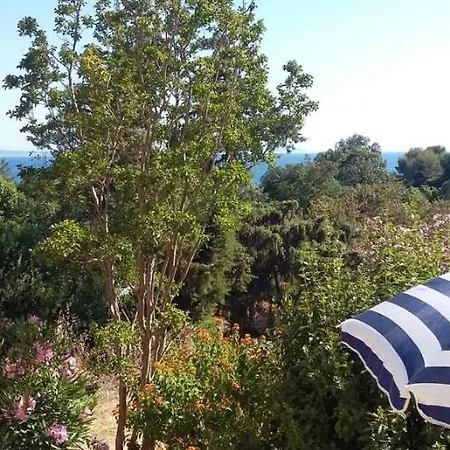 Paradise Cove Le Rayol-Canadel-sur-Mer